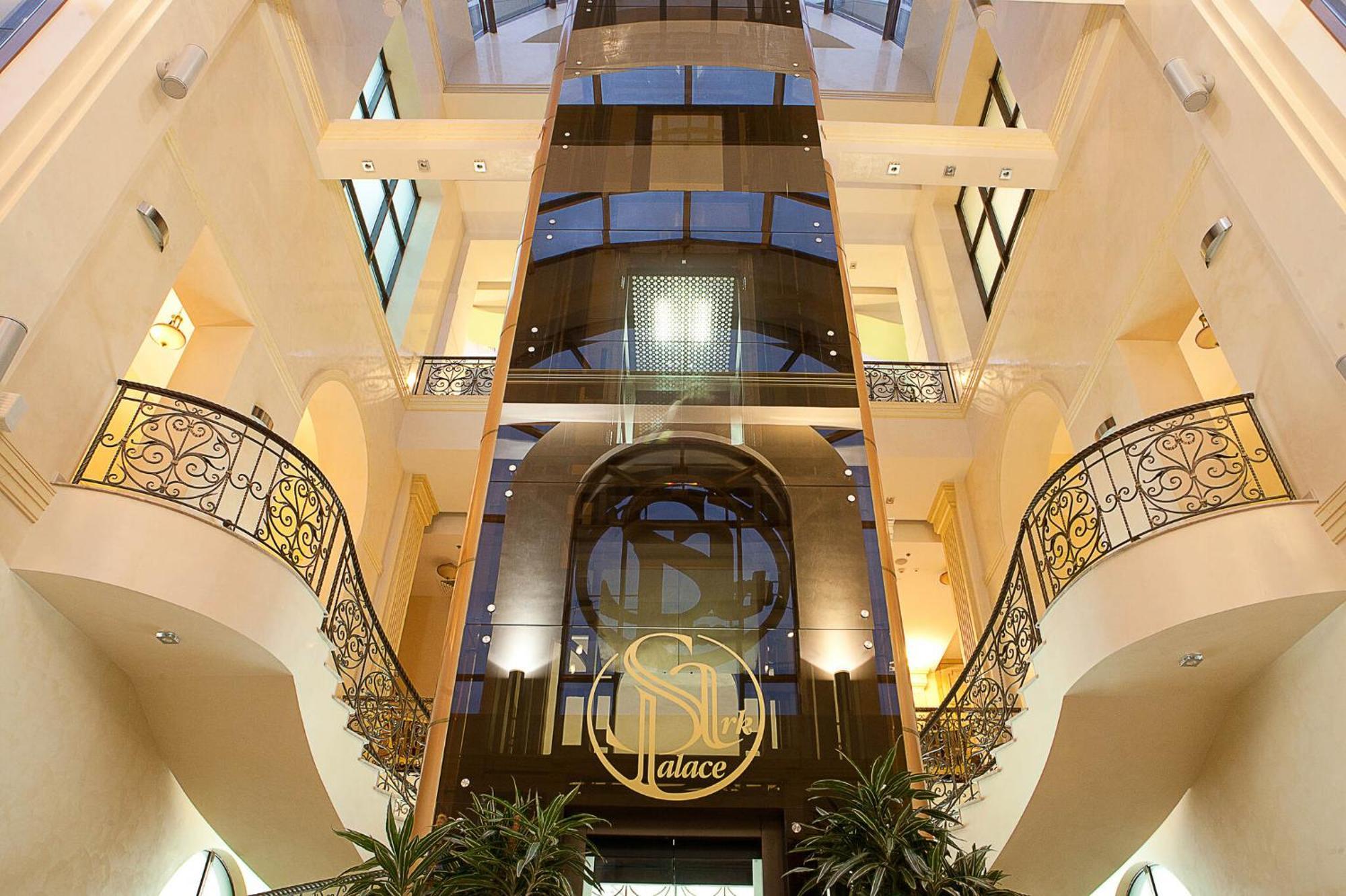 Ark Palace Hotel & Spa Odesa Exterior photo