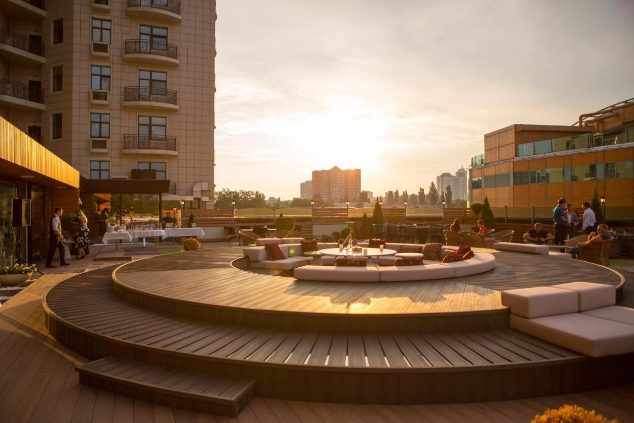 Ark Palace Hotel & Spa Odesa Exterior photo